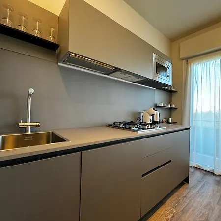 Skyline- 3 With View * Σιένα