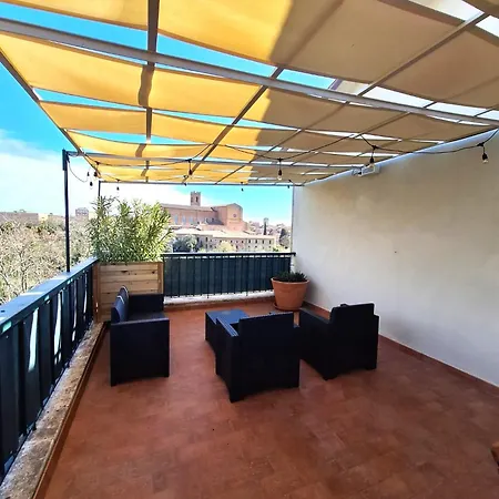 Skyline- 3 With View Διαμέρισμα Σιένα