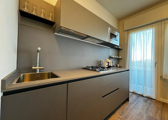 Skyline- 3 With View * Сієна