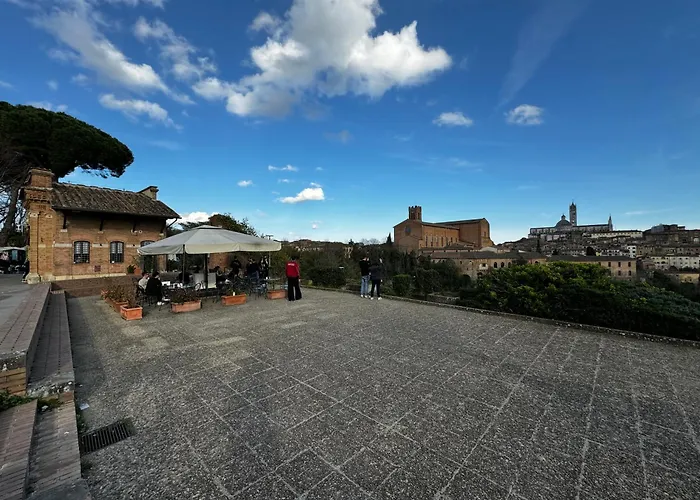 Skyline- 3 With View Апартаменти *