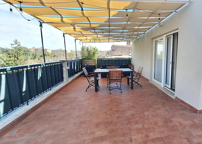 Skyline- 3 With View Siena