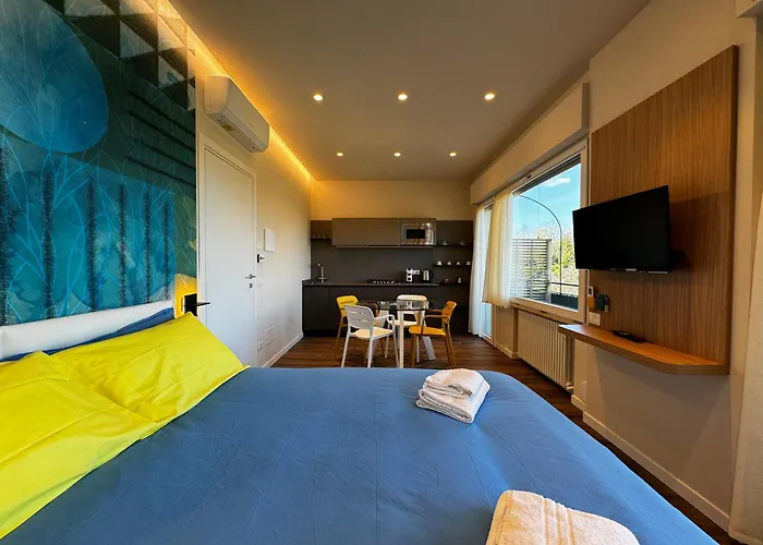 Skyline- 3 With View Apartman